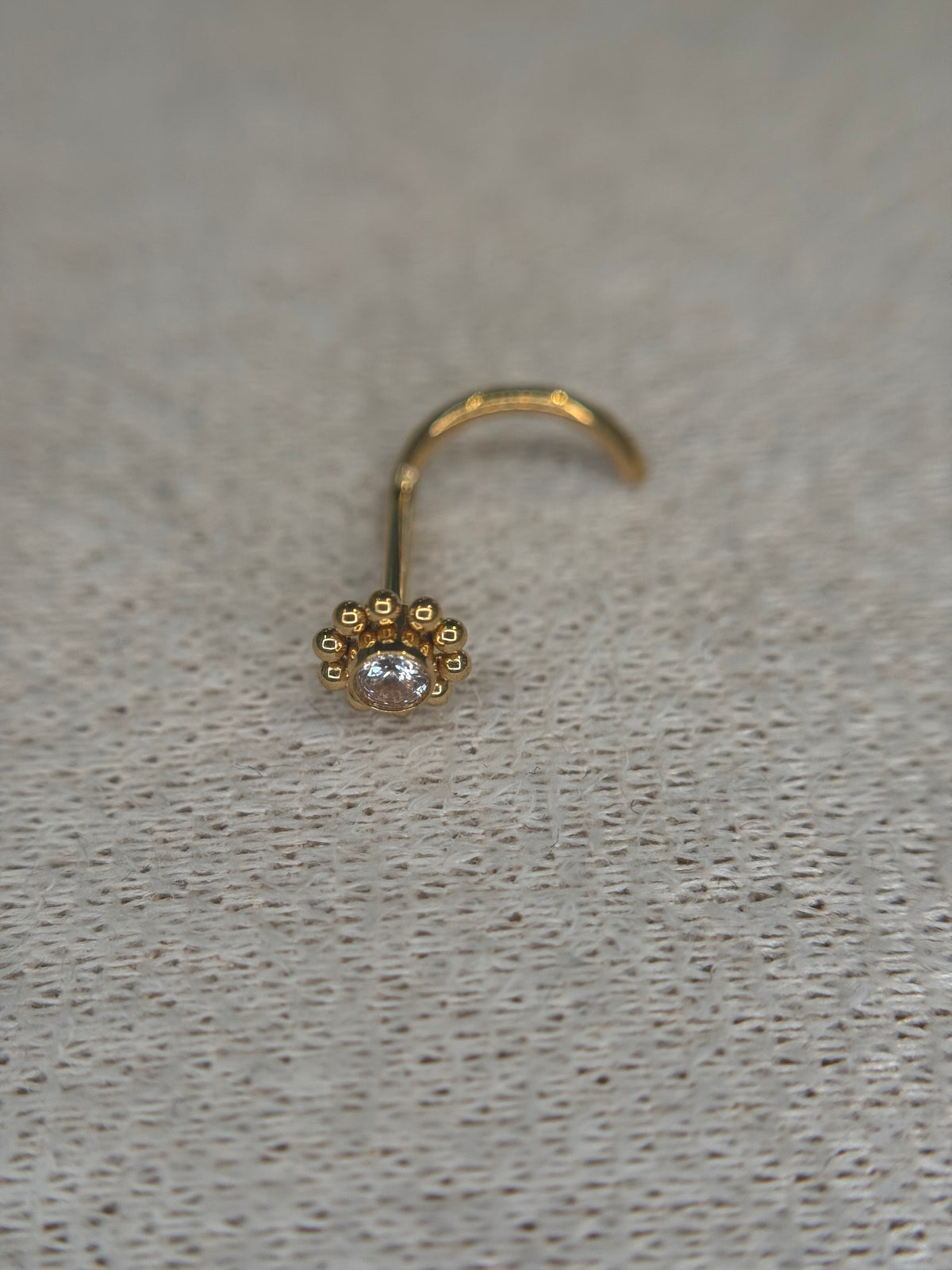 Cluster Stud Nose