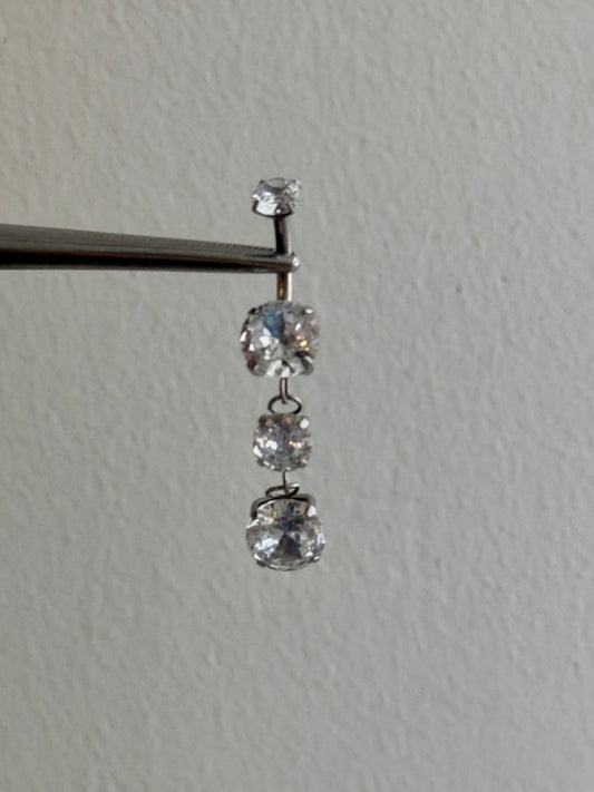 3 Dots Dangle Belly