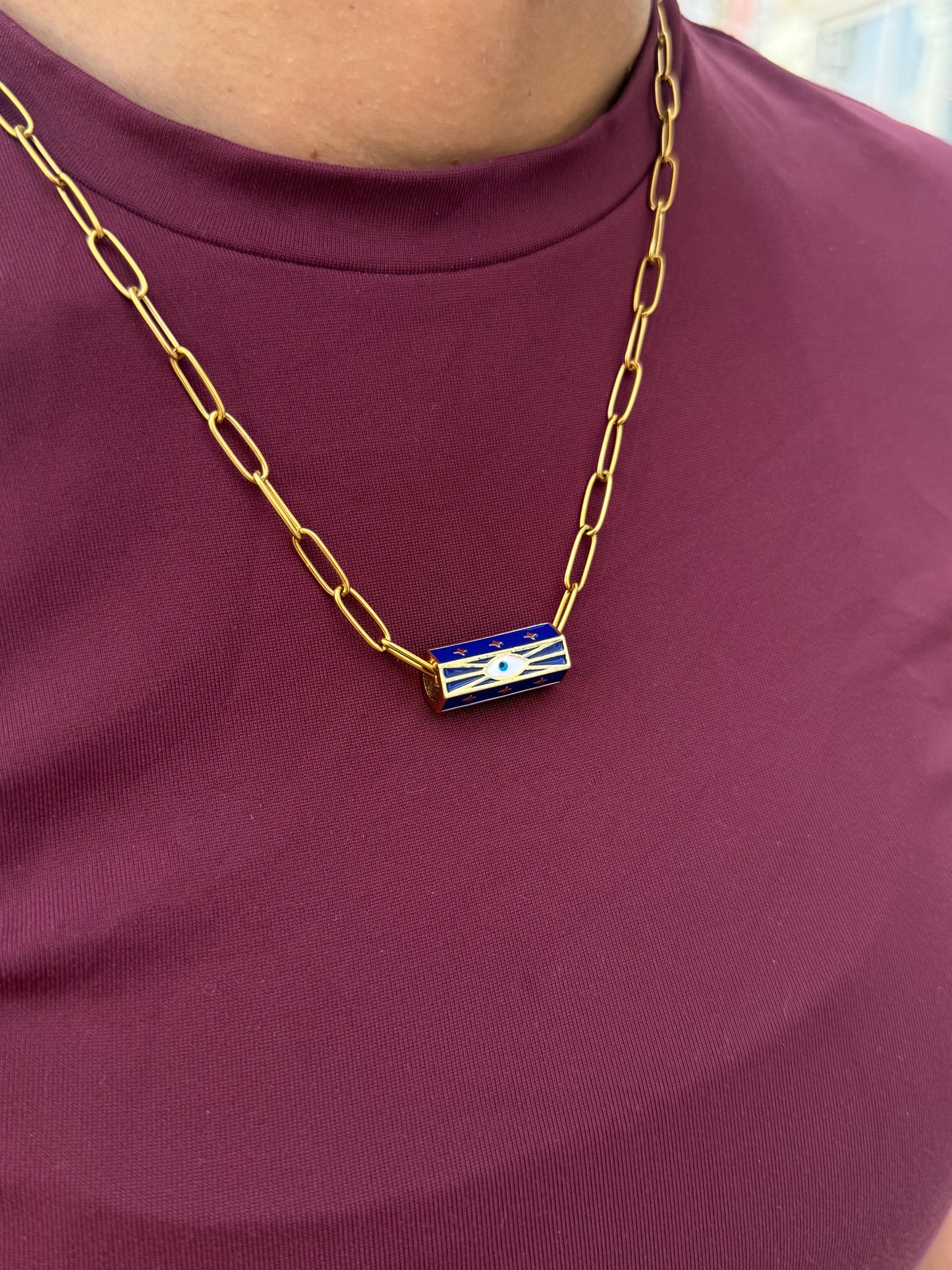 Eye necklace