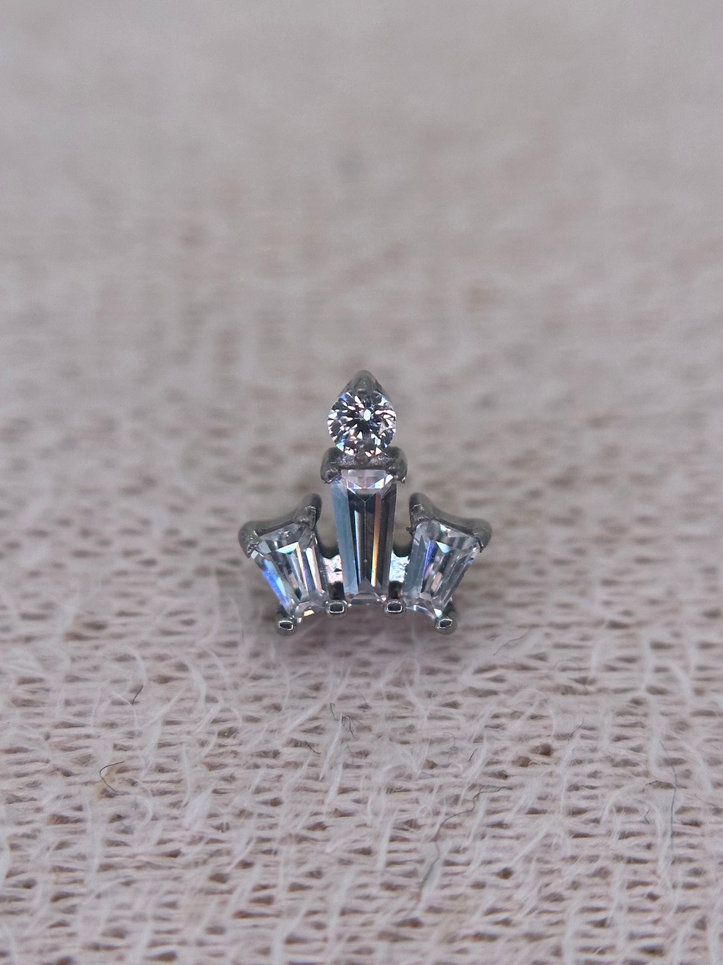 Tiara crown