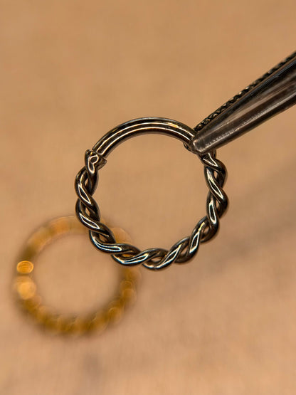 Wire twisted hoop