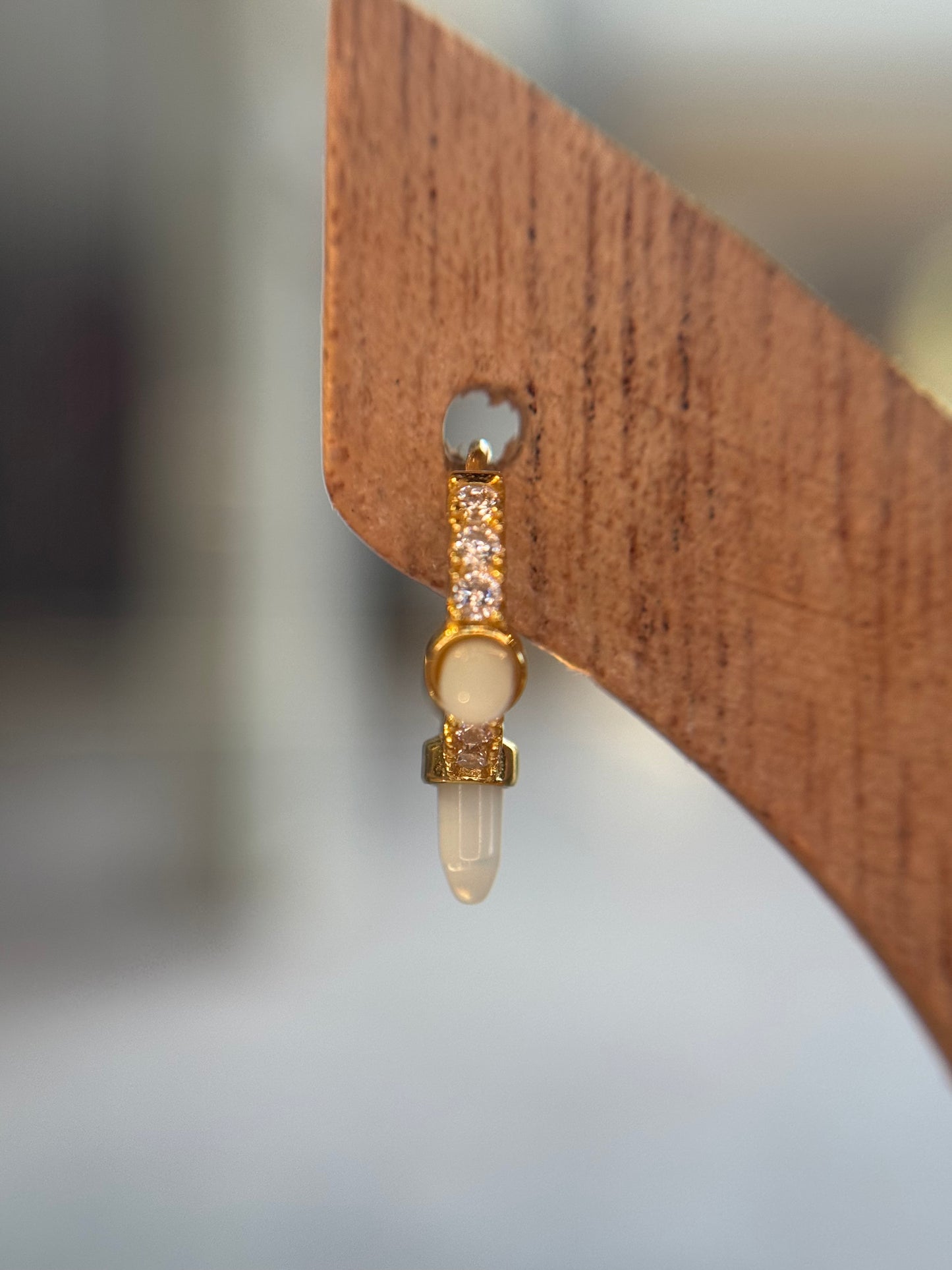 Radiant Opal Drop