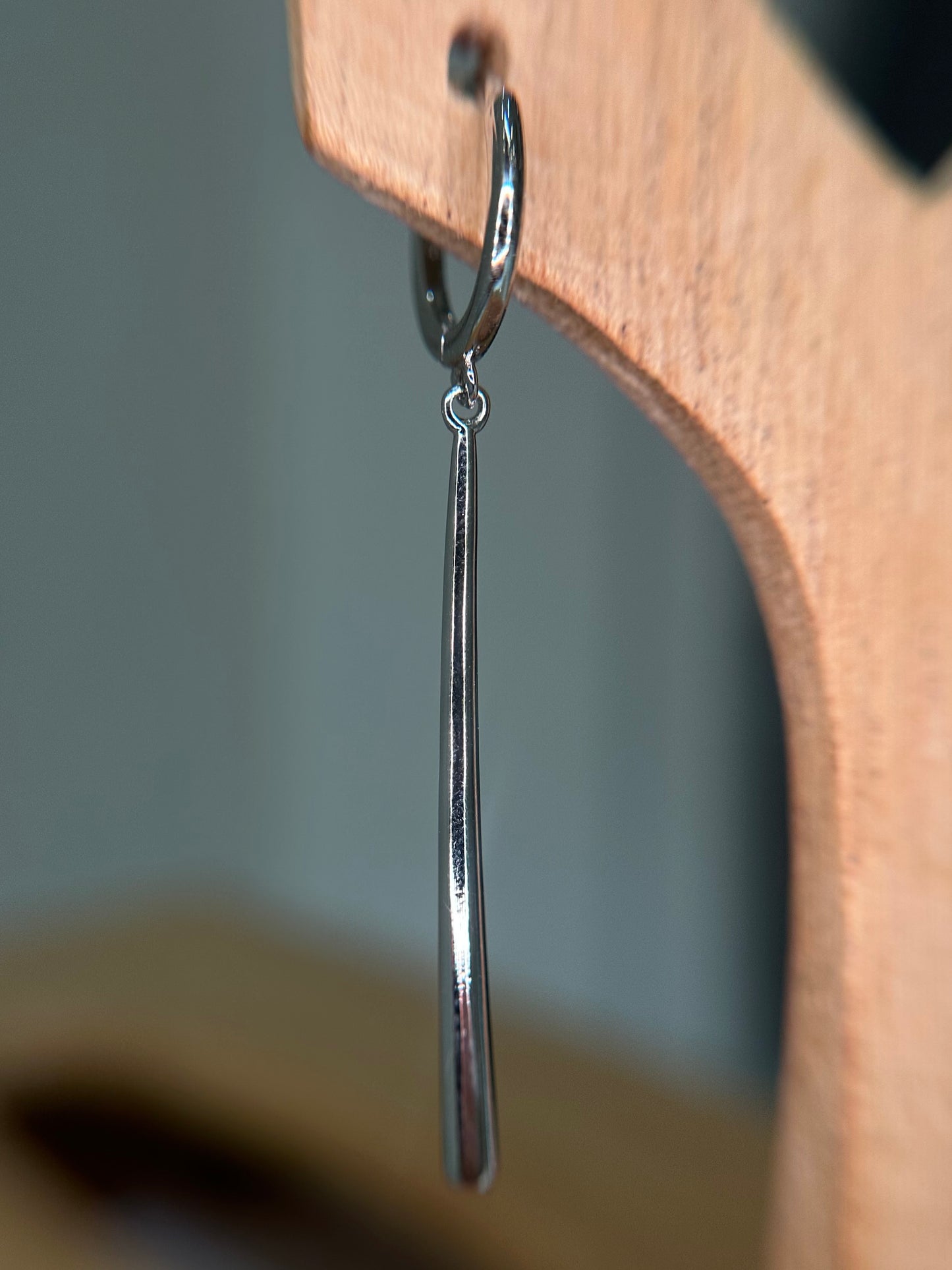 Sleek drop pair
