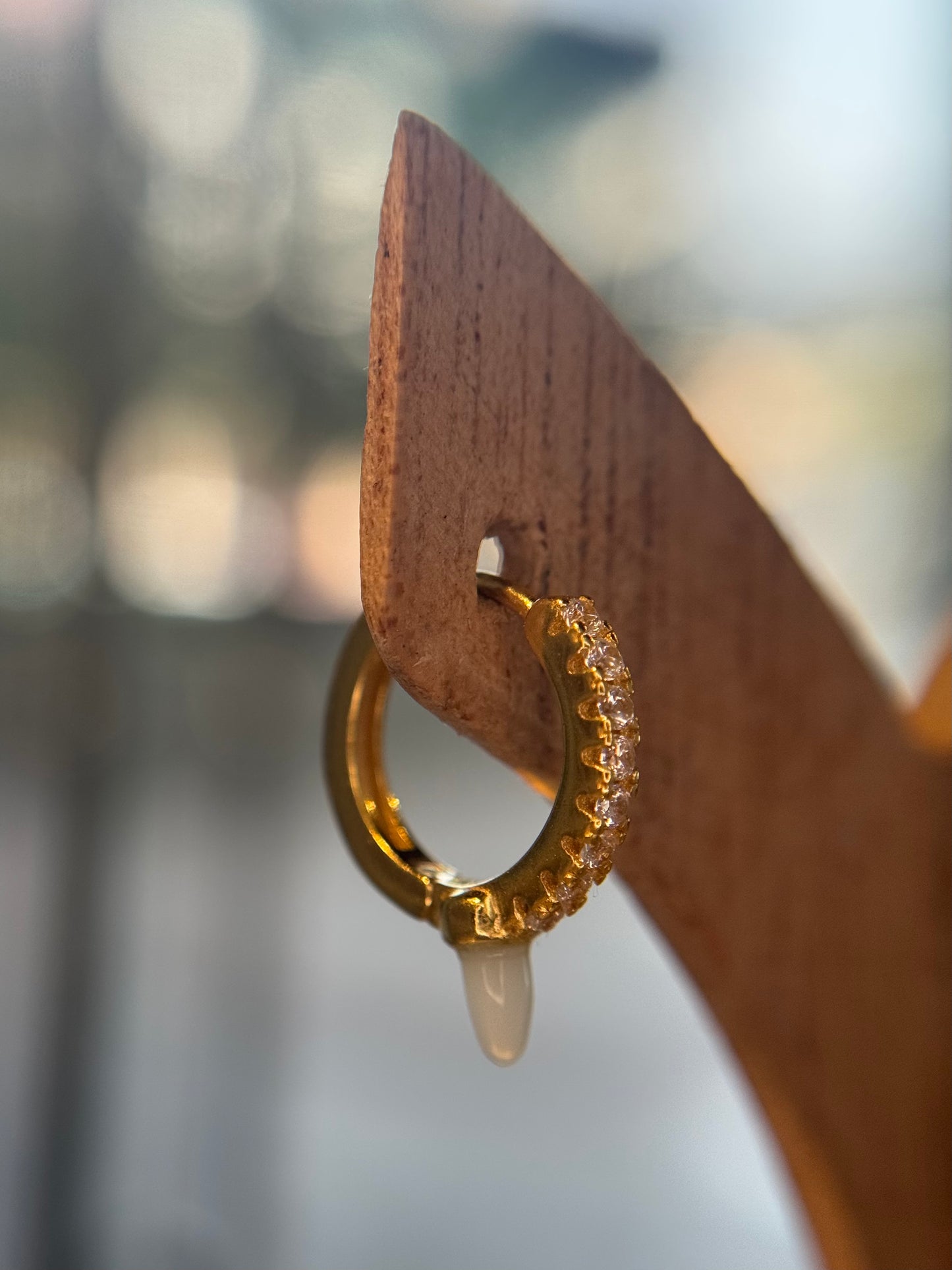Radiant Opal Drop