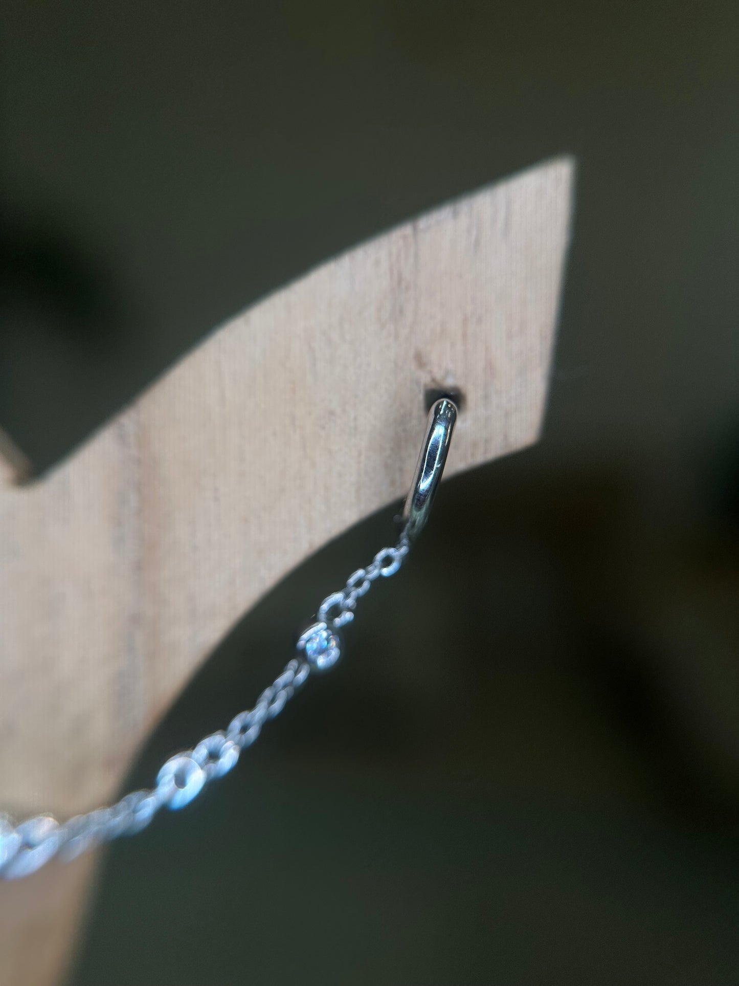 Gleam Chain
