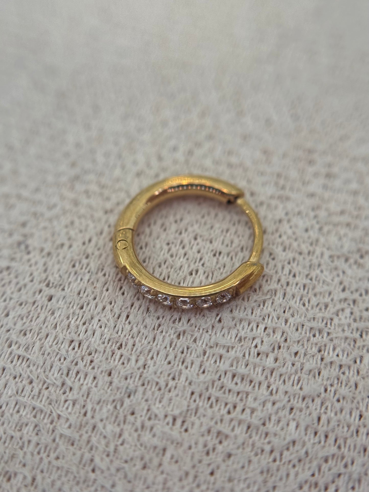 Radiant Chunky Hoop