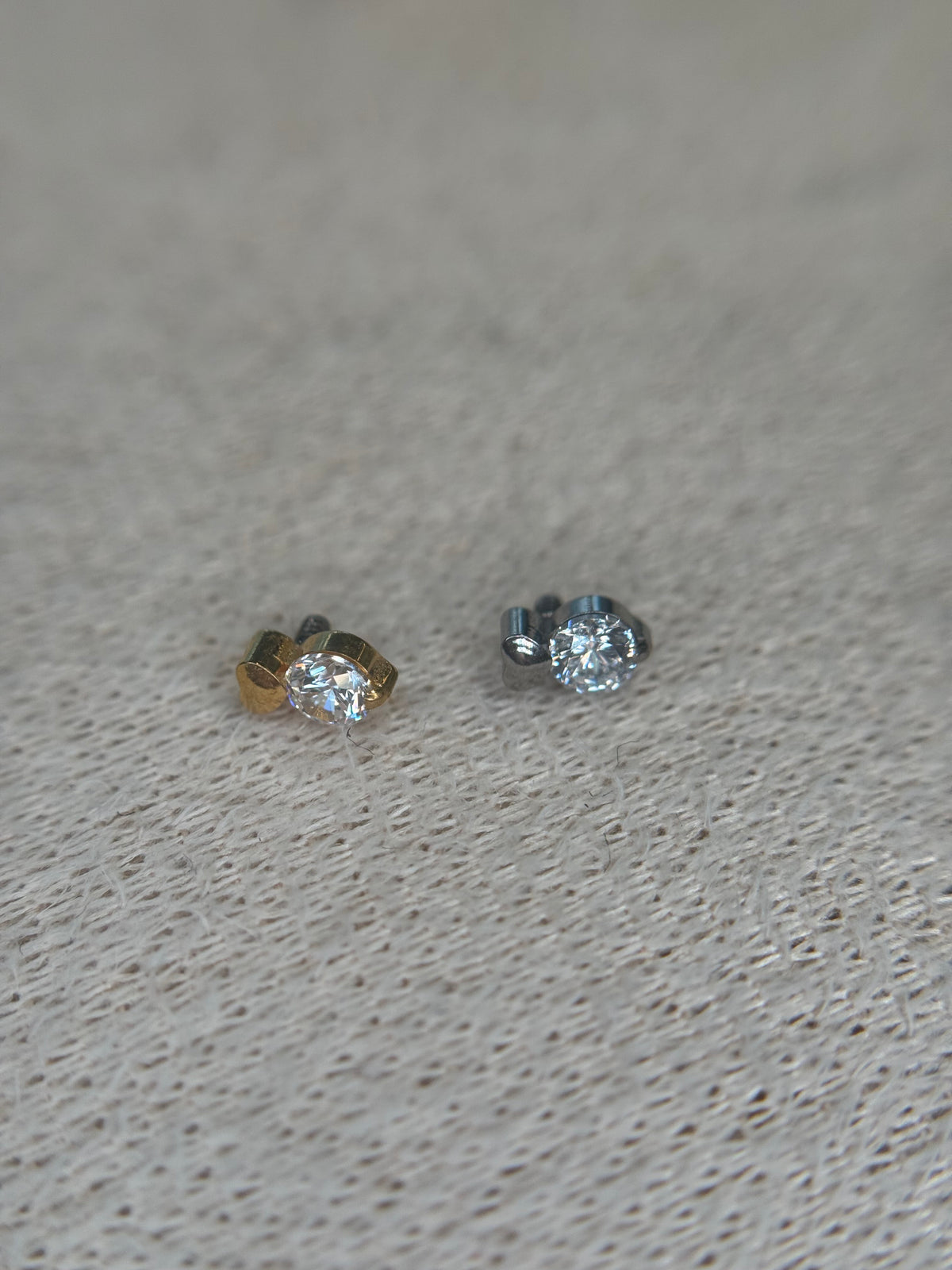 Heart Lumi Stud