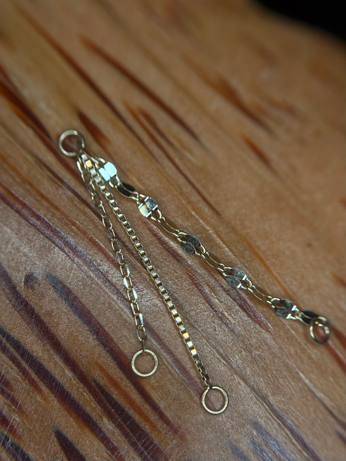 14k Triple Textured Chain Connector