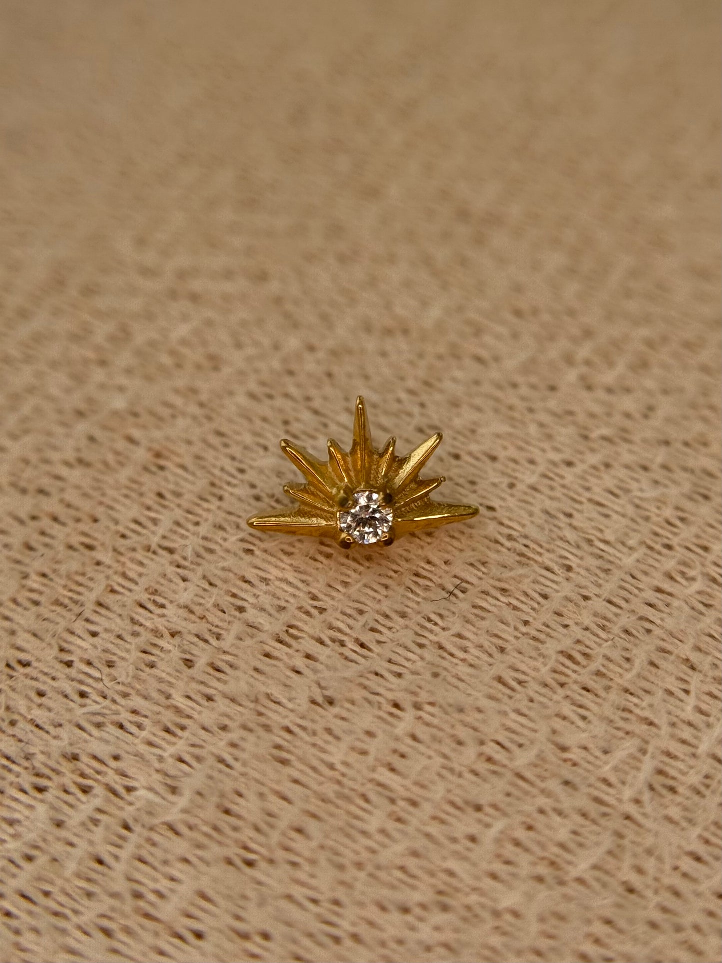Sunburst Stud