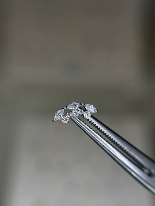Curved Zuri Studs