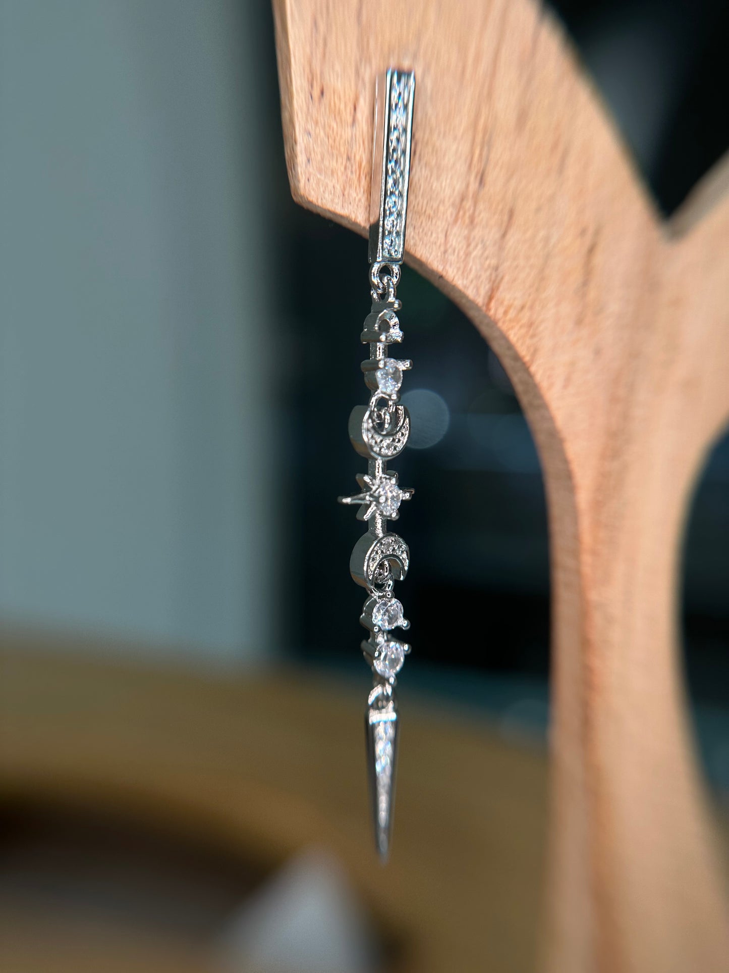 Moon stone pair