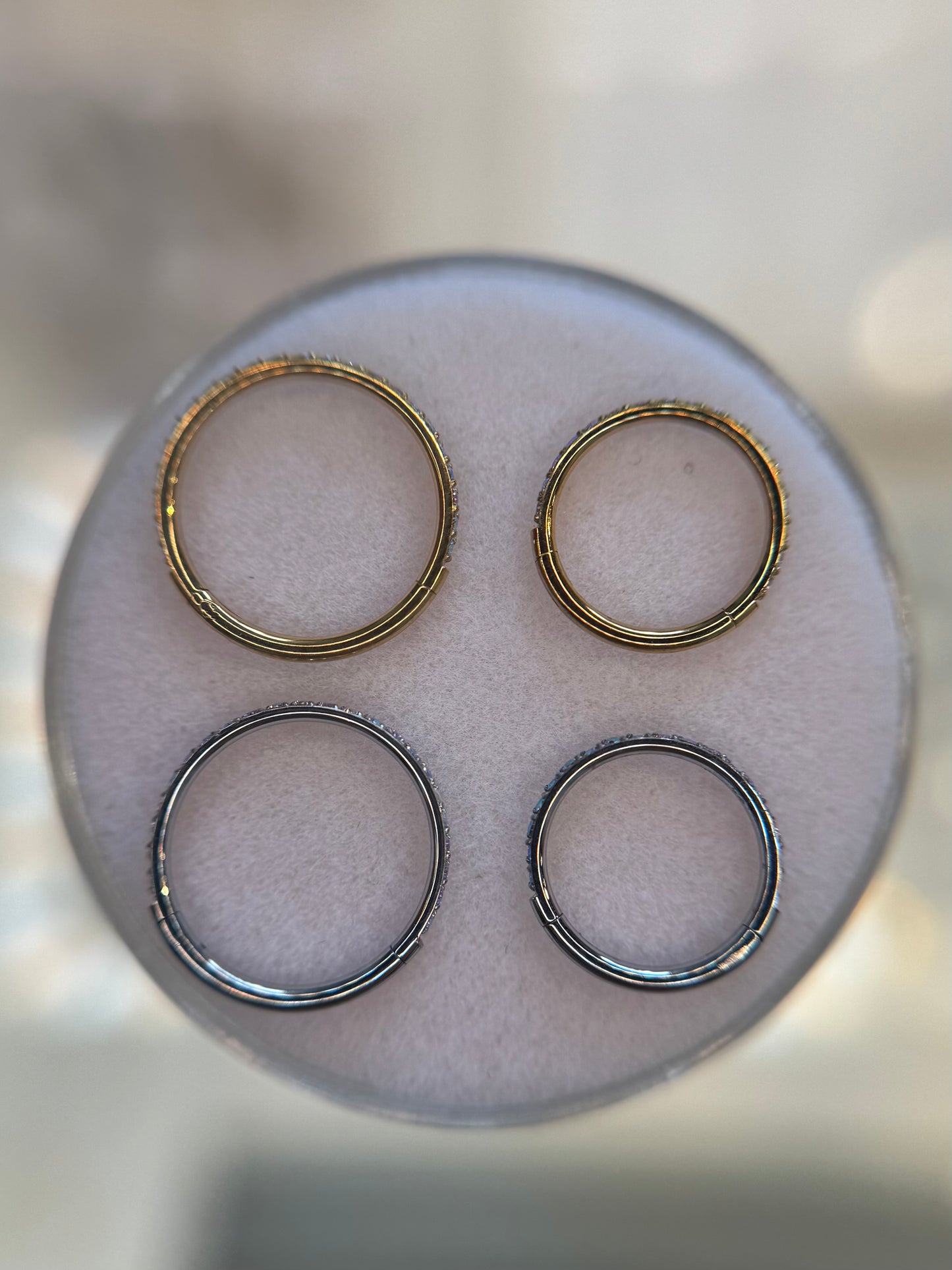 Radiant nose ring 18G