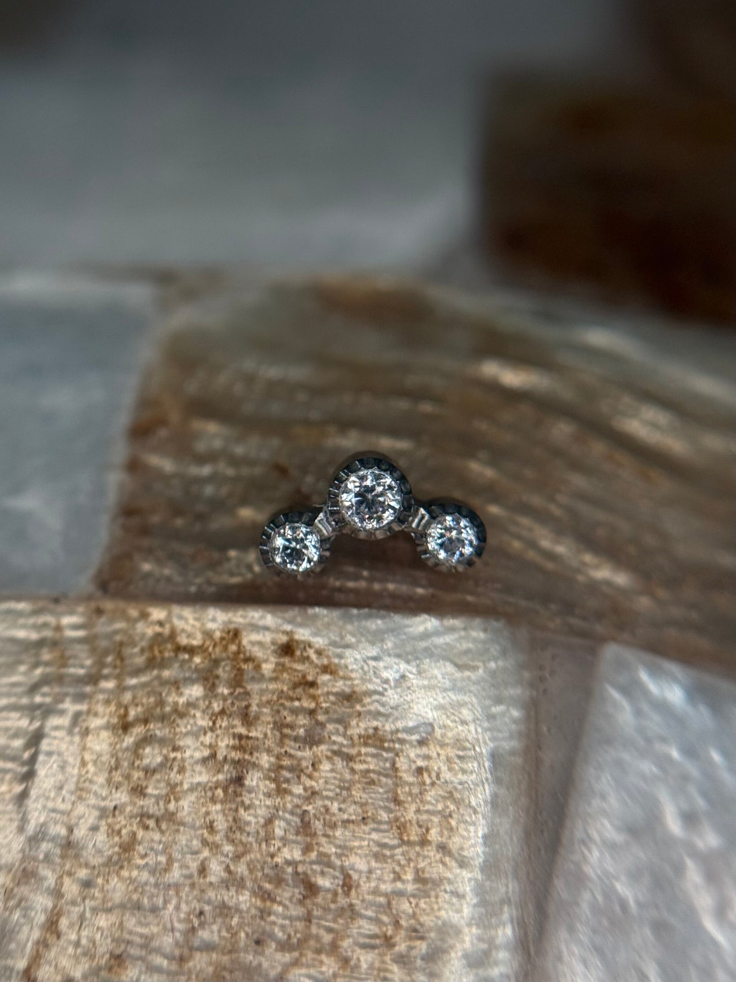 Triple Stud Curve