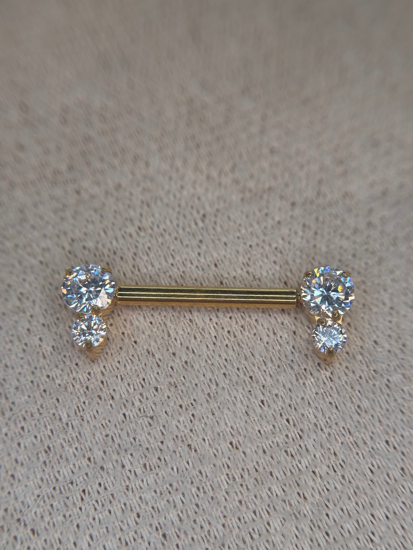 Dos Stud Nipple Bar