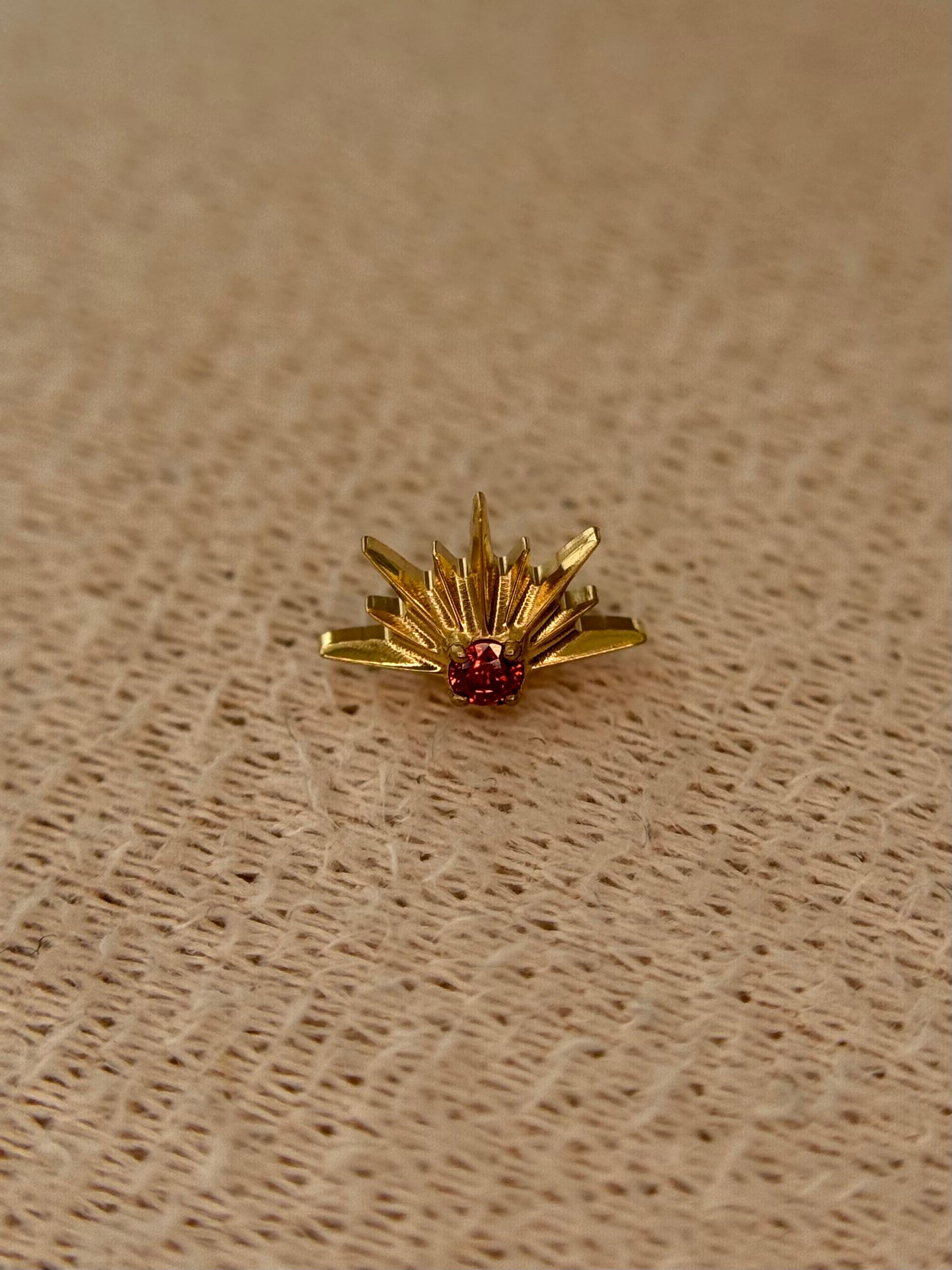 Sunburst Stud