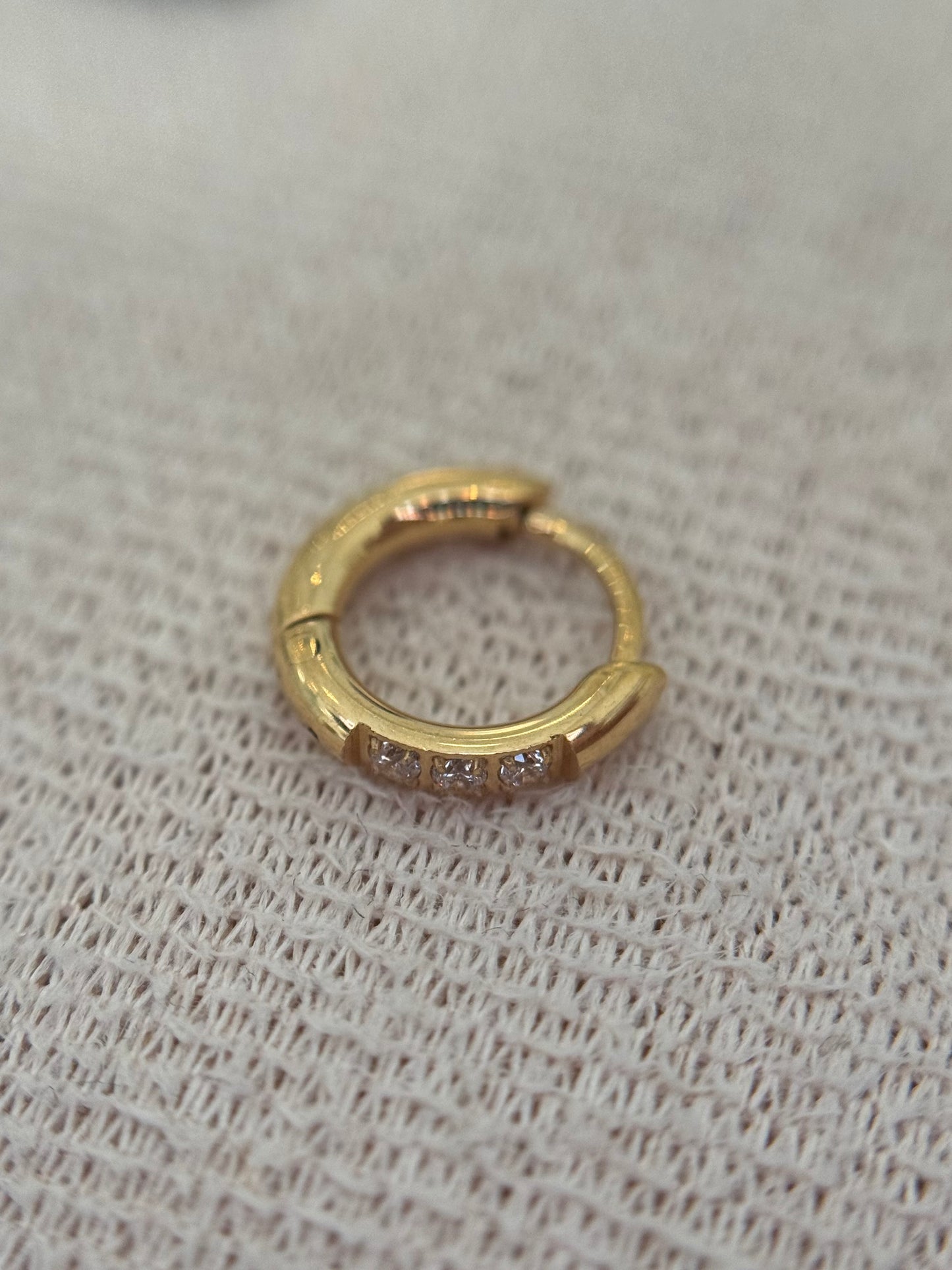 Radiant Chunky Hoop