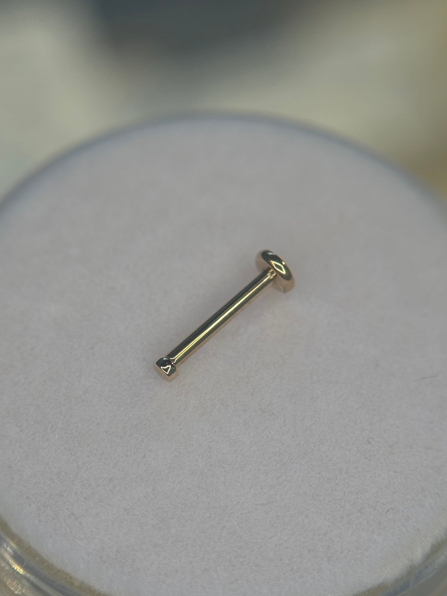 14k nose flat top