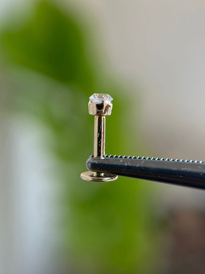 14k Invisible Stone Nose Stud (Lab Diamond)