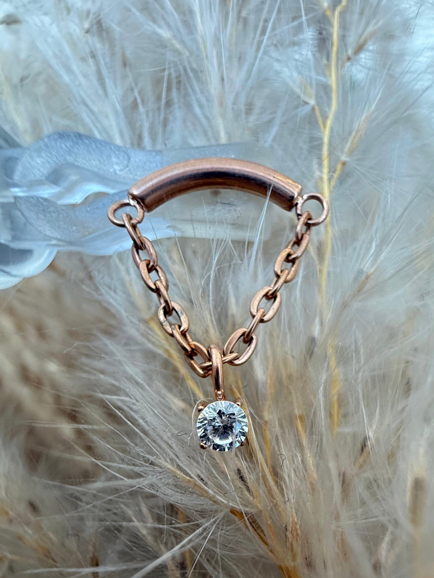 Hidden helix stud