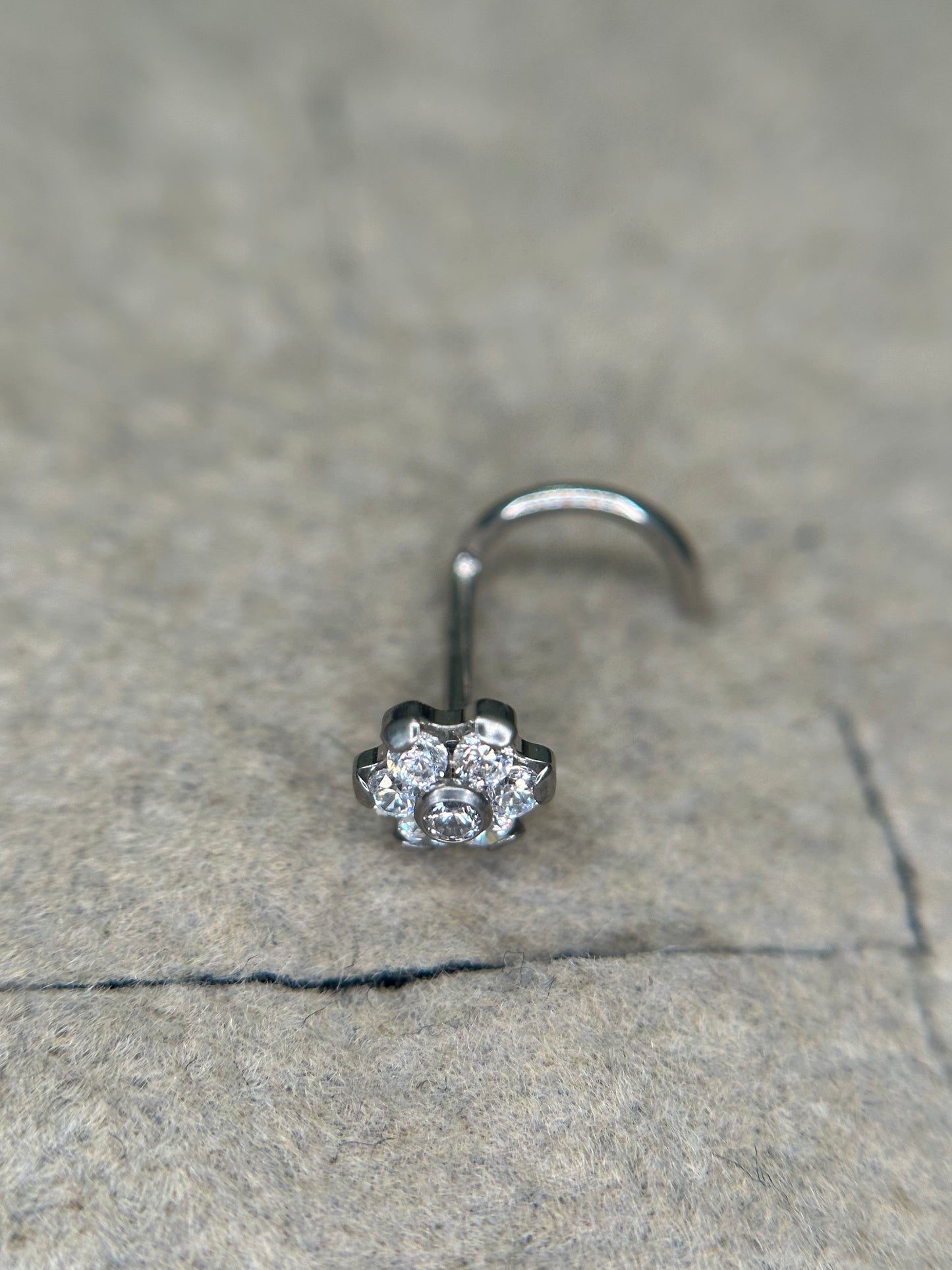 Cosmos nose stud