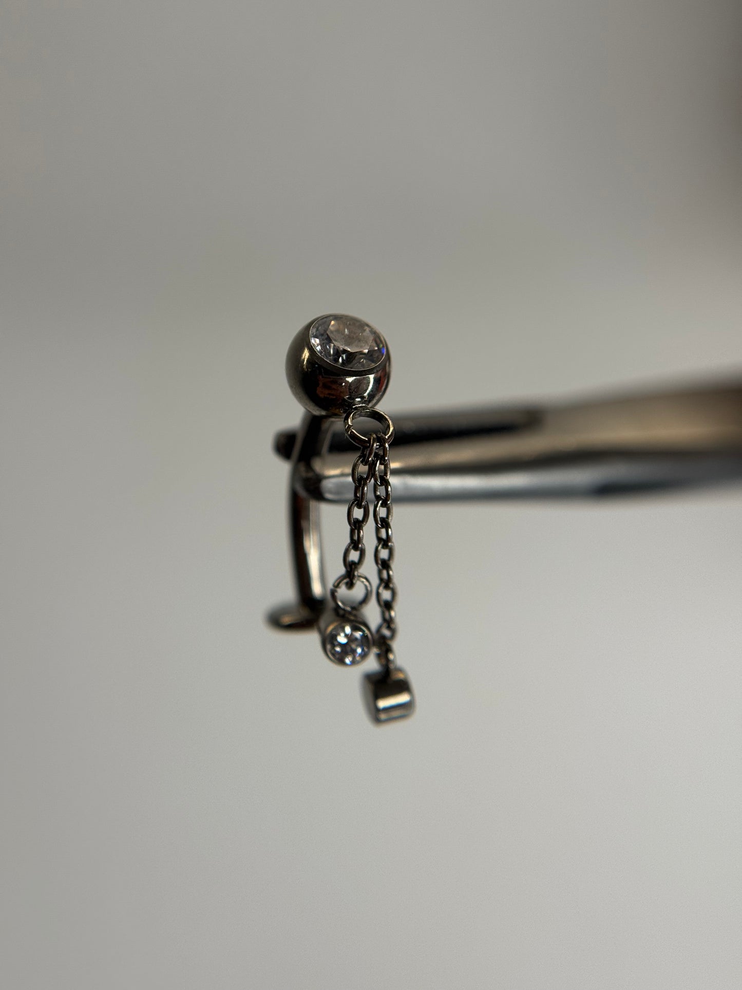 Chain Dangle Floating Belly